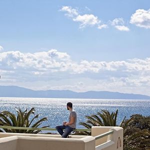 Finikas Sea View Villa Outdoor Jacuzzi